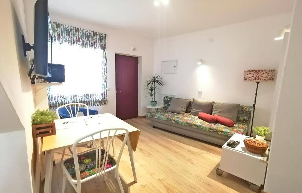 A41 - Olive Tree Street 1 Bed Flat Apartment Lagos Bagian luar foto